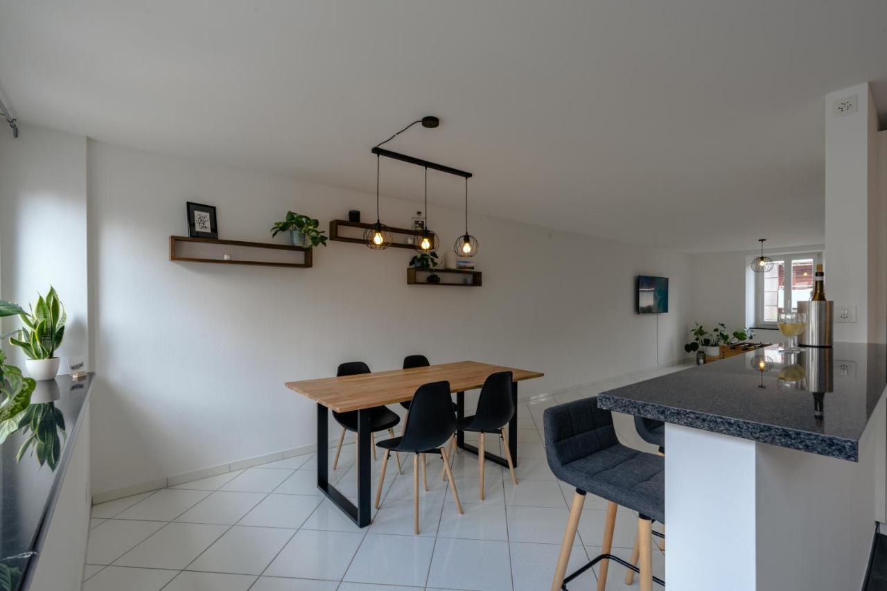 Apartment In The City Center With Free Parking Biel Exteriér fotografie